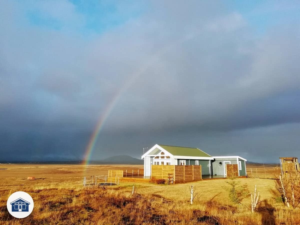 The Little Blue House - Golden Circle — photo 1